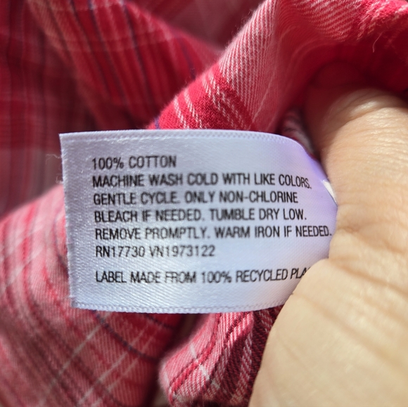 Universal Thread Red Plaid Shirt - Picture 5 of 5